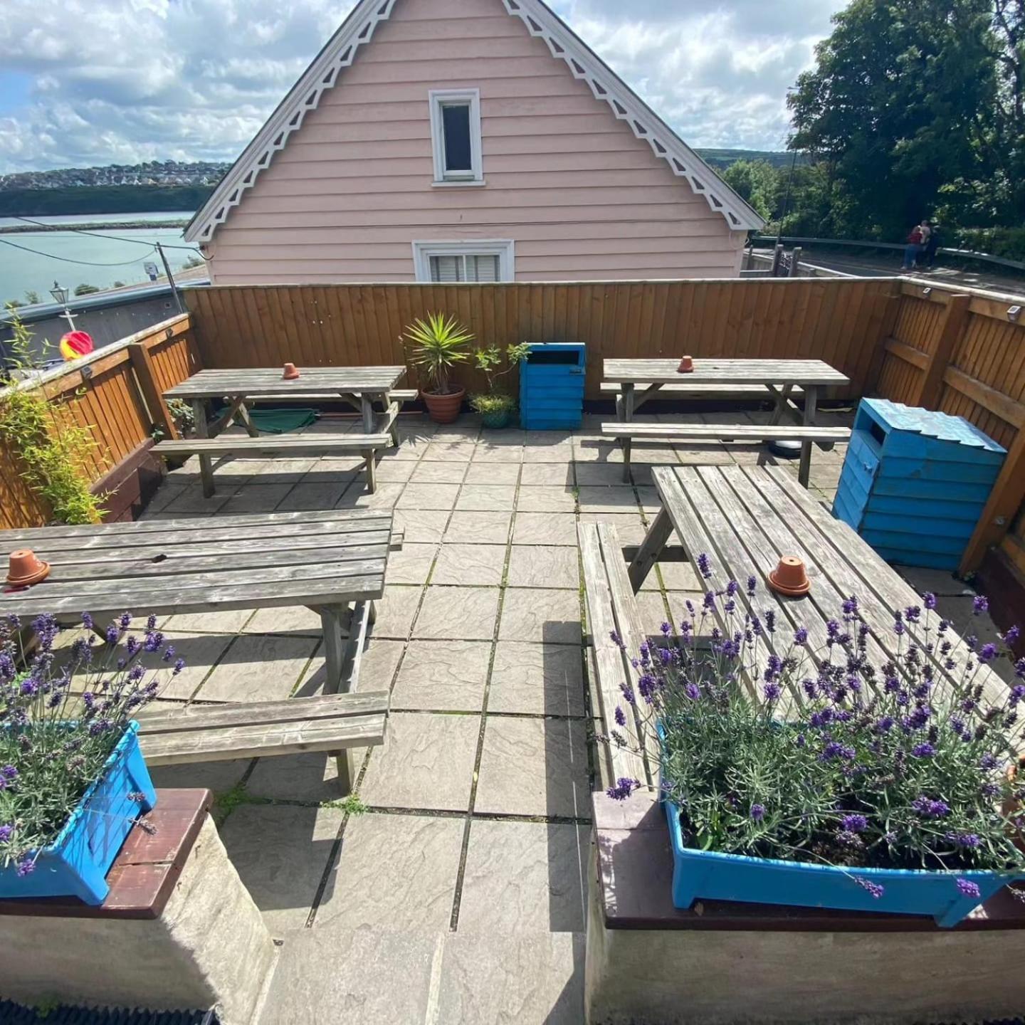 Rose And Crown Hotel & Hope And Anchor Bar Goodwick Zewnętrze zdjęcie